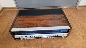 Tandberg TR 2025 FM Stereo Receiver (2 foto / 3)