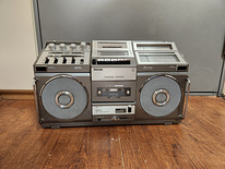 Philips D8703 AM/FM 4 Band Spatial Stereo Radio Cassette