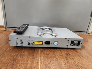 Rega Planet 2000 High-End CD mängia (4 foto / 4)