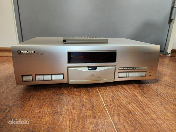 Стереопроигрыватель компакт-дисков Pioneer PD-S802 (фото #1)