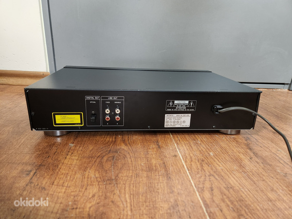 Sony CDP-690 Stereo Compact Disc Player (foto #3)