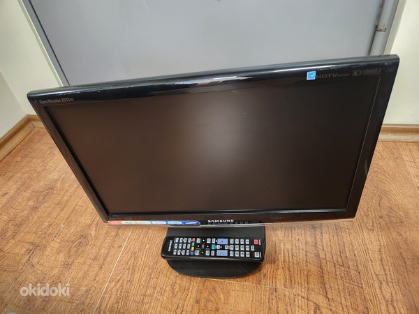 Samsung SyncMaster 2033HD TV (фото #1)