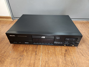 Цифровая компактная кассетная магнитола Philips DCC730