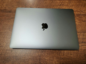 MacBook Pro13 2017, i5,512ssd,8GB,USB-C (2 foto / 3)