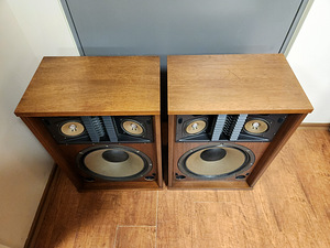 Sansui SP-3500 4-Way Loudspeaker System (1971-72) (4 foto / 6)