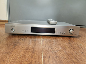 Denon TU-1500 AE AM/FM Stereo Tuner  (1 foto / 3)