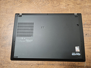 Lenovo ThinkPad T14S Gen 1 i5,16GB,256ssd (2 foto / 3)