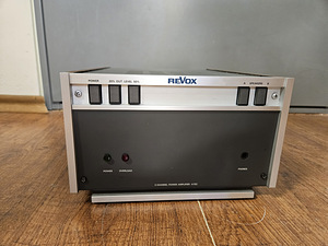 Revox A722 Two Channel Power Amplifier (1 foto / 3)