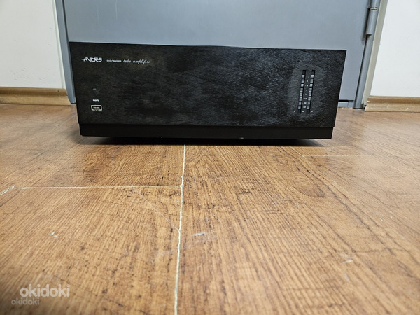 Audes A101 HiFi lampvõimendi