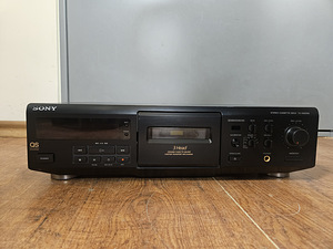 Sony TC-KE600S Stereo Cassette Deck (1 foto / 3)