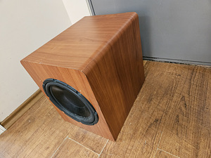 Velodyne VX 10 HiFi aktiivsubwooferid (4 foto / 5)