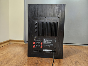 AMC B1-19 Powered Subwoofer (4 foto / 5)