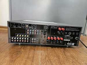 Yamaha RX-V463 Audio Video Receiver (6 foto / 6)