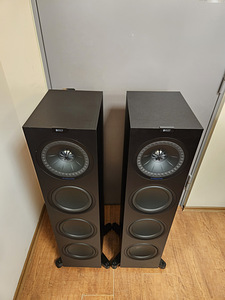 KEF Q950 Floorstanding Speaker (1 foto / 4)