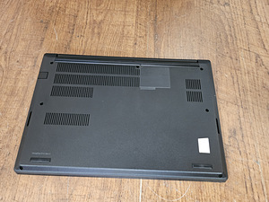 Lenovo ThinkPad T14 Gen 2 (2 foto / 2)
