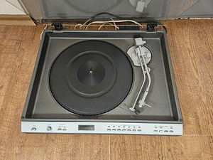 Виниловые проигрыватели Estonia 010 HiFi (3 фото из 4)