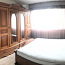 Шкаф , Кровать с матрасом , тумбочки ,трюмо (фото #2)