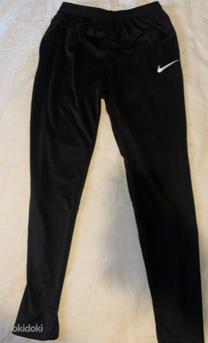 Футбольные штаны Nike Dry-fit размера M (фото #1)