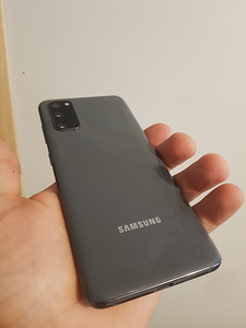 Samsung s20 (2 фото из 2)