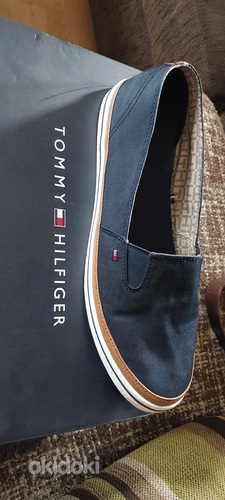 Повседневная обувь Tommy Hilfiger (фото #1)