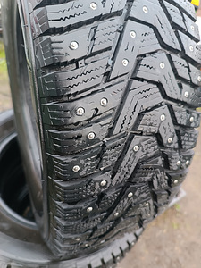 205/65 R15 94T HANKOOK WINTER PIKE RS2 (1 foto / 9)