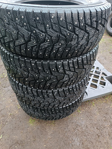 205/65 R15 94T HANKOOK WINTER PIKE RS2 (4 foto / 9)
