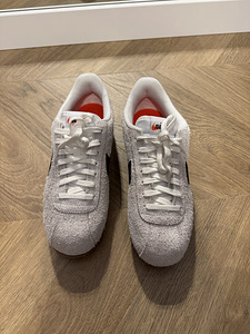 UUS! Nike Cortez Vintage Suede EU 42 + tasuta transport (2 foto / 5)