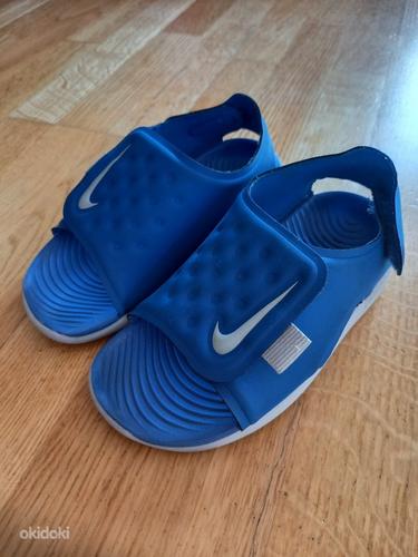 Nike sandaalid / plätud s.23.5 (foto #1)