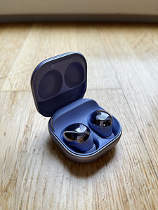 Samsung Galaxy Buds Pro (1 foto / 7)