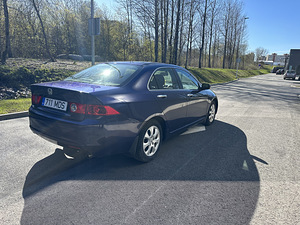 Honda Accord 2.0 114kw ÜV 03/24 (5 foto / 10)