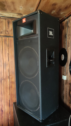 PA-колонки JBL TR-225