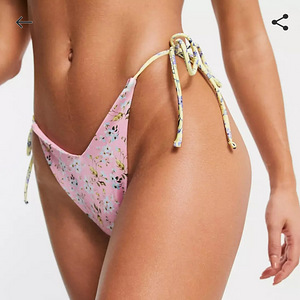 Asos heleroosad lillelised bikiinid, 80G/H, M (2 foto / 2)