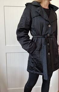 Master Coat must kapuutsiga mantel, S/M (2 foto / 3)