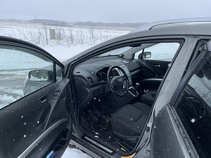 Toyota Corolla Verso (6 foto / 14)