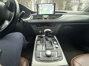 Audi a6 c7 (8 фото из 15)