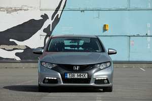 Honda civic elegance 2013 1,8 Petrol/Lpg (2 foto / 7)