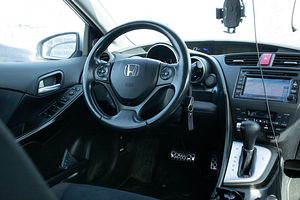 Honda civic elegance 2013 1,8 Petrol/Lpg (7 foto / 7)