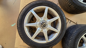 Литые диски Mazda с летними шинами 195/55/R15 (3 фото из 4)