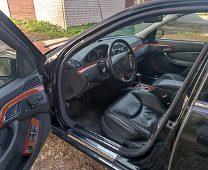 Mercedes-Benz W220 S320Long (6 foto / 12)