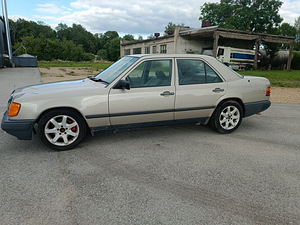 Мерседес бенц w124 om606 (2 фото из 11)