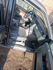 Volvo 945 d24tic (7 фото из 9)
