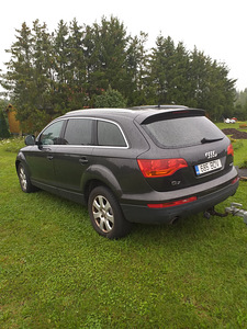 Müük AUTO AUDI Q7 (2 foto / 6)