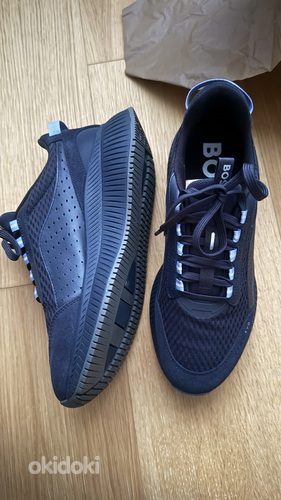 Hugo Boss tossud