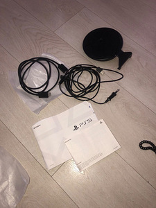 Müüa PS5 825GB Disc Edition + PS5 controller (5 foto / 5)