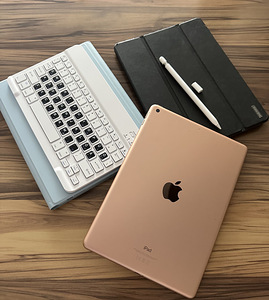 iPad 7 (2 фото из 2)