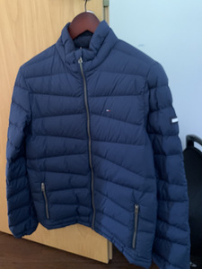 Tommy hilfiger meeste jope (1 foto / 3)