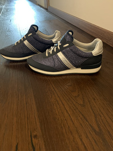 Hugo boss tossud (1 foto / 3)