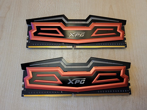 ADATA XPG Spectrix D40 DDR4 16GB (2x8GB) RGB mälu (3 foto / 6)