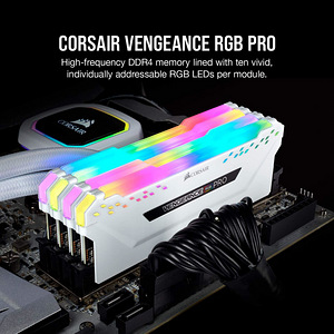 Память Corsair Vengeance RGB PRO 32GB (4X8GB) DDR4-3600 белы