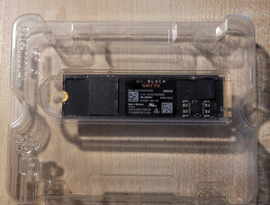 SSD диск WD Black SN770 NVMe 500GB (4 фото из 4)